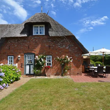 度假居 Friesenhaus Kaeptn Hahn Hausteil 02 韦斯特兰